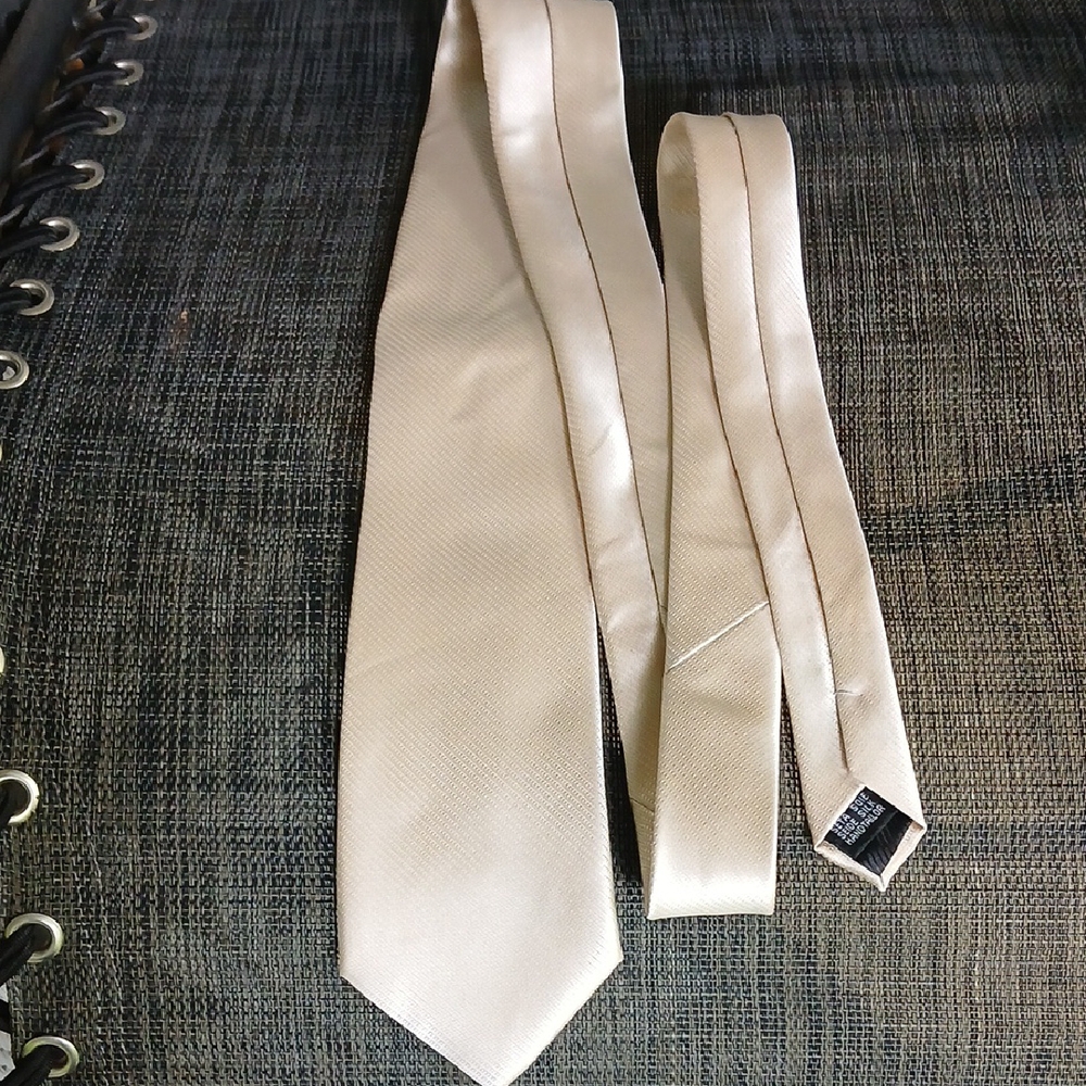 Elegant Cream‎ Necktie.Hi-tie.100%silk